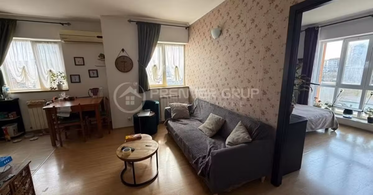Apartament de vânzare cu 2 camere în zona Tătărași, Iași