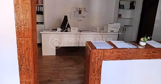 Spațiu comercial Tătărași