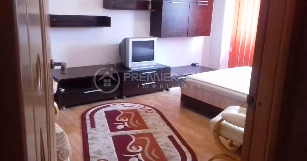 Apartament de vânzare cu 3 camere în zona Dacia, Iași