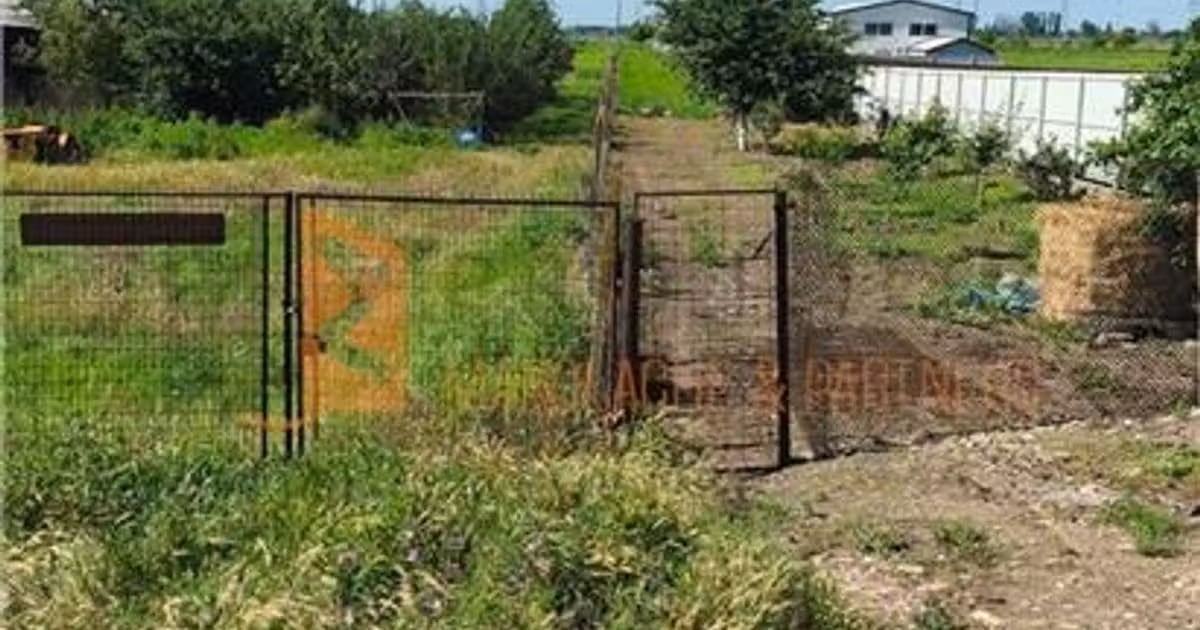 Teren Construcții intravilan de vânzare de 7560 mp, în Mărăcineni