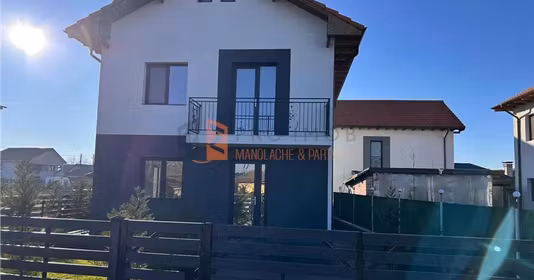 Casă Mărăcineni