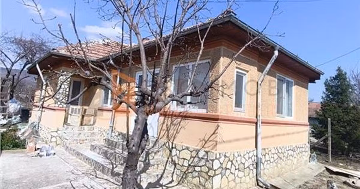 Casă individuală de vânzare cu 3 camere, mobilată în Șarânga