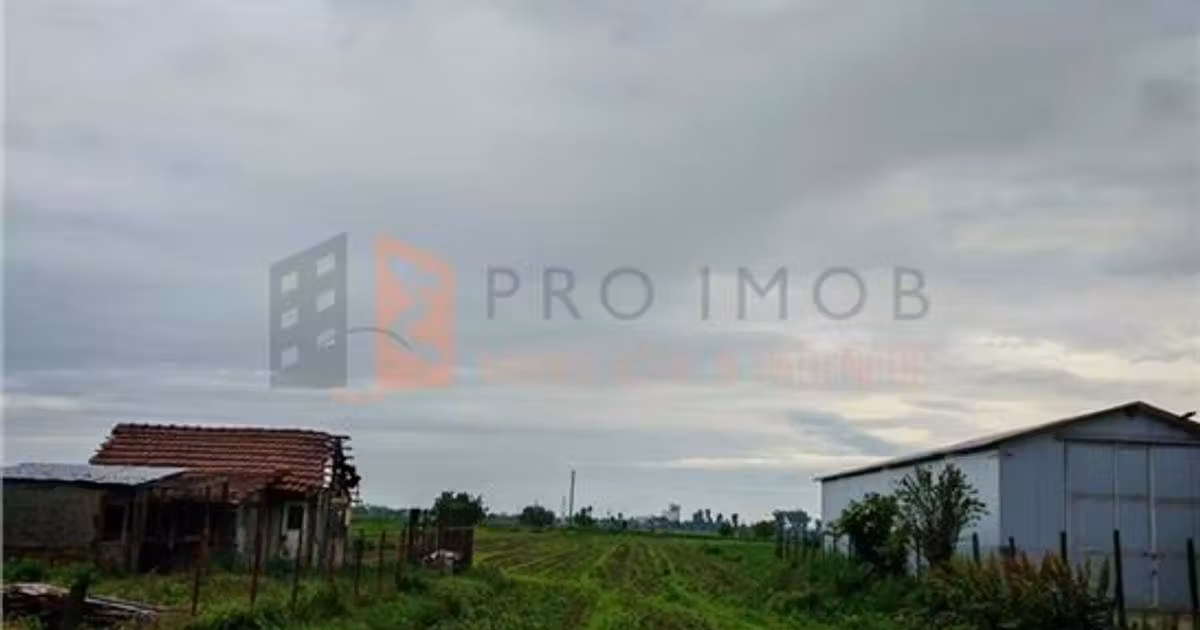 Teren intravilan de vânzare de 2192 mp, în Căpățânești
