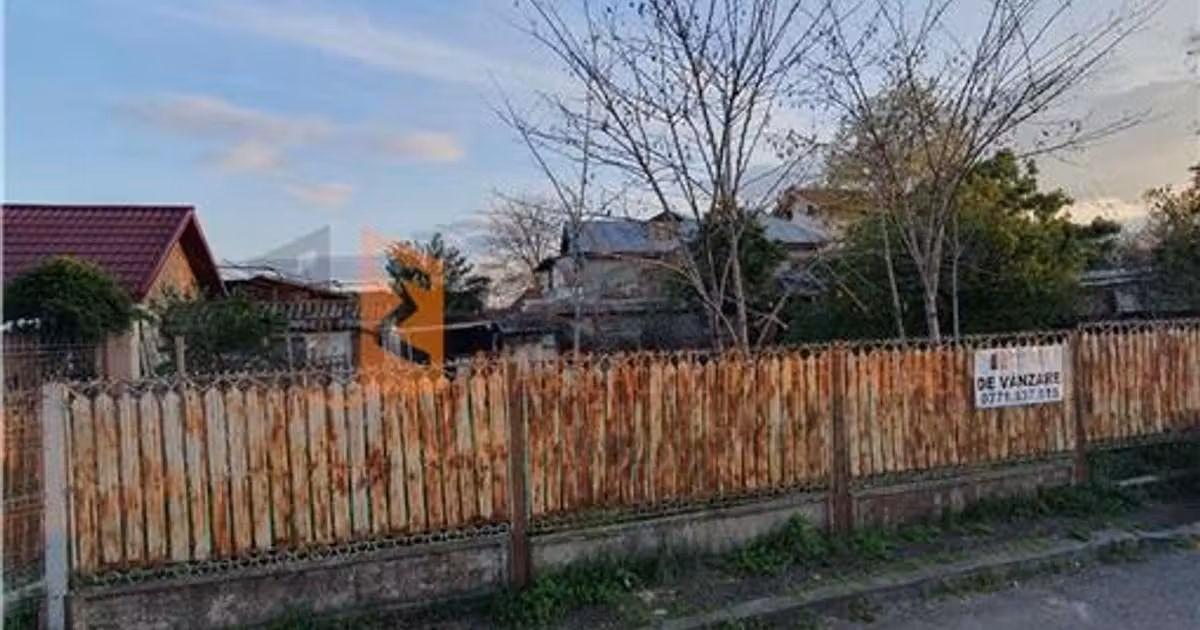 Teren Construcții intravilan de vânzare de 299 mp, în zona 1 Decembrie, Buzău