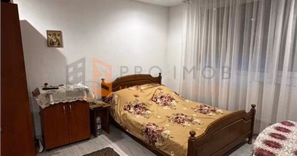 Garsonieră de vânzare în zona Micro 14, Buzău