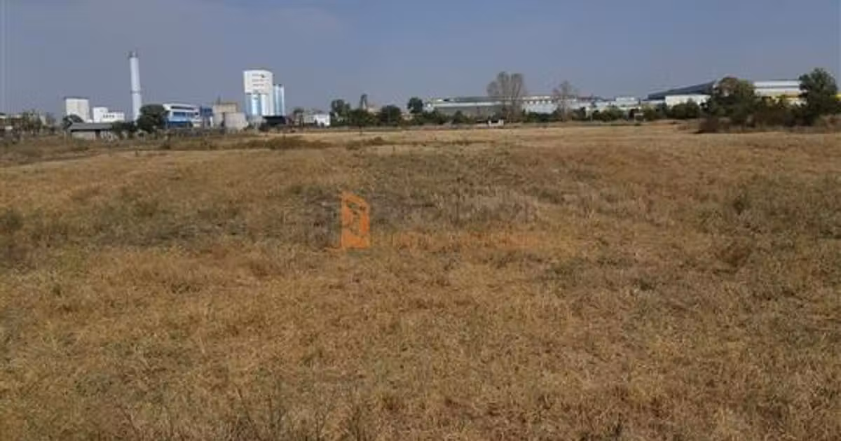 Teren Construcții intravilan de vânzare de 13000 mp, în zona 1 Decembrie, Buzău