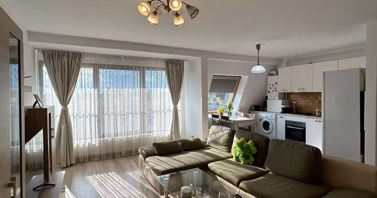Apartament de vânzare cu 2 camere, mobilat în zona Lipovei, Timișoara