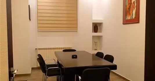 Birou Ultracentral