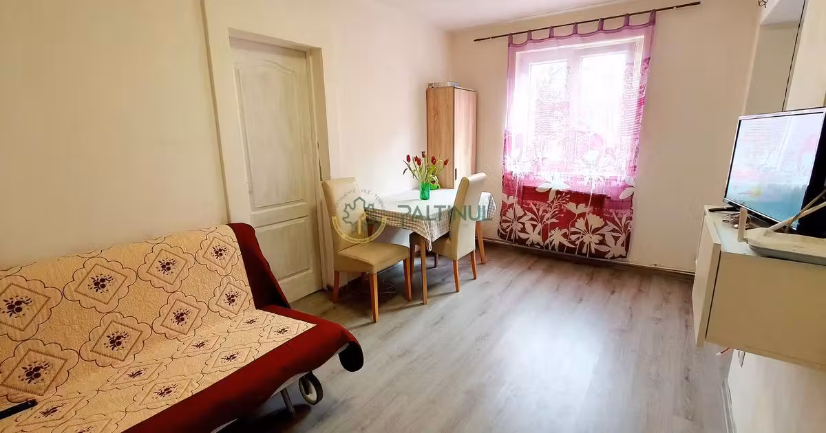 Apartament de vânzare cu 2 camere, mobilat în zona Țiglari, Sibiu