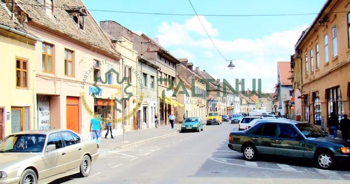 Apartament de vânzare cu 2 camere, mobilat în zona Central, Sibiu