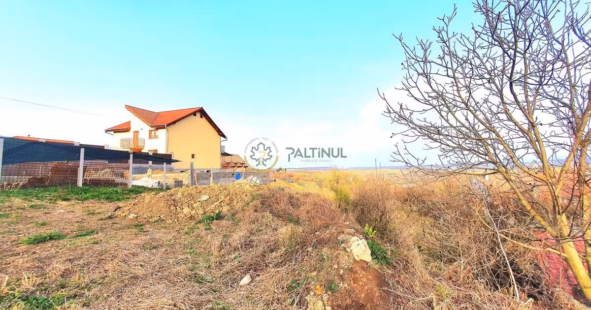 Teren Construcții intravilan de vânzare de 1033 mp, în Daia