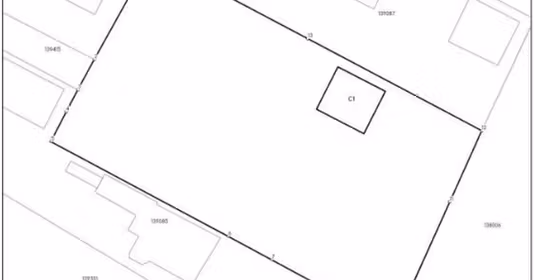 Teren Central