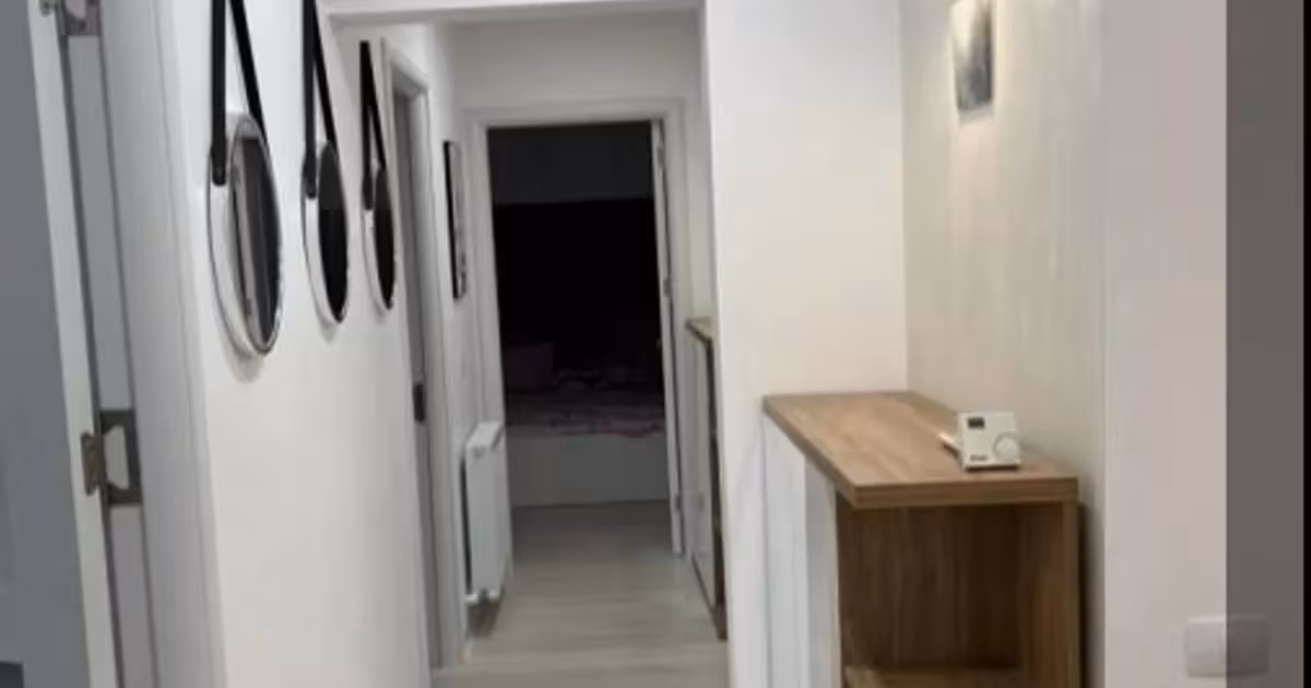 Apartament de vânzare cu 3 camere în zona Central, Constanța
