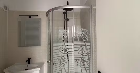 Apartament Militari