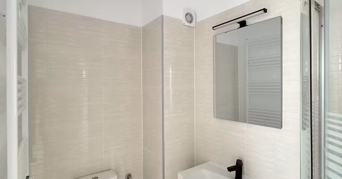 Apartament de vânzare cu 2 camere în zona Militari, Sector 6