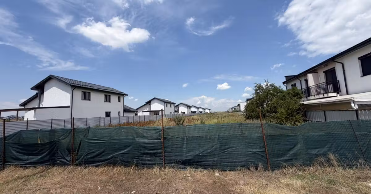 Teren Construcții intravilan de vânzare de 10627 mp, în Domnești