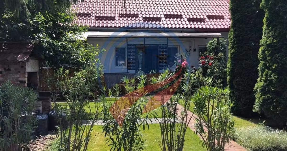 Casă de vânzare cu 2 camere în zona Semicentral, Târgu Mureș