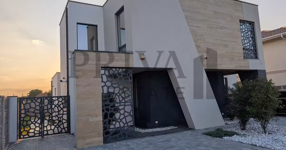 Duplex de vânzare cu 4 camere, mobilat în Giroc