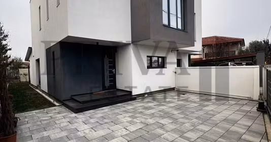 Apartament Girocului