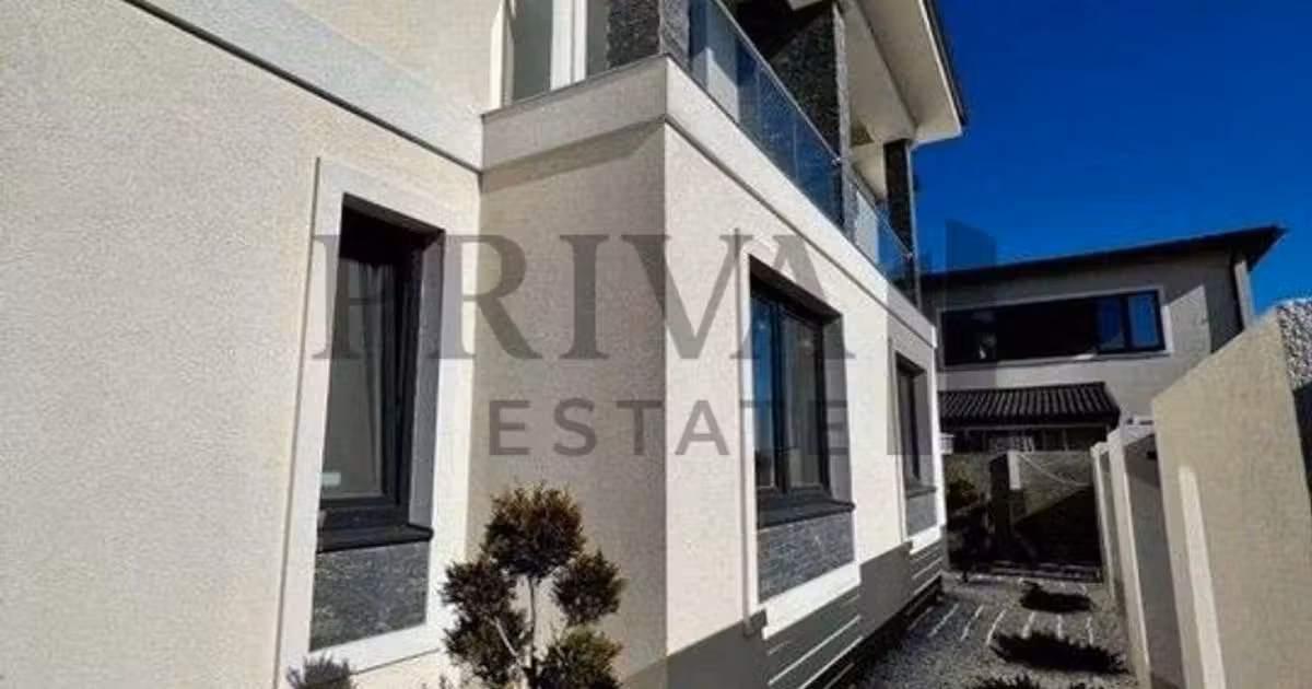 Casă individuală de vânzare cu 5 camere în Giroc