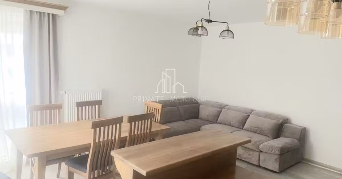 Apartament de vânzare cu 3 camere în zona Semicentral, Târgu Mureș