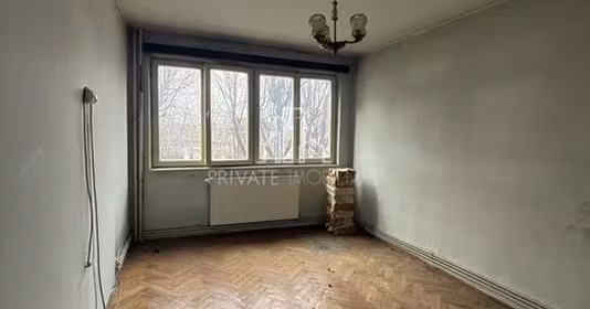 Apartament Semicentral