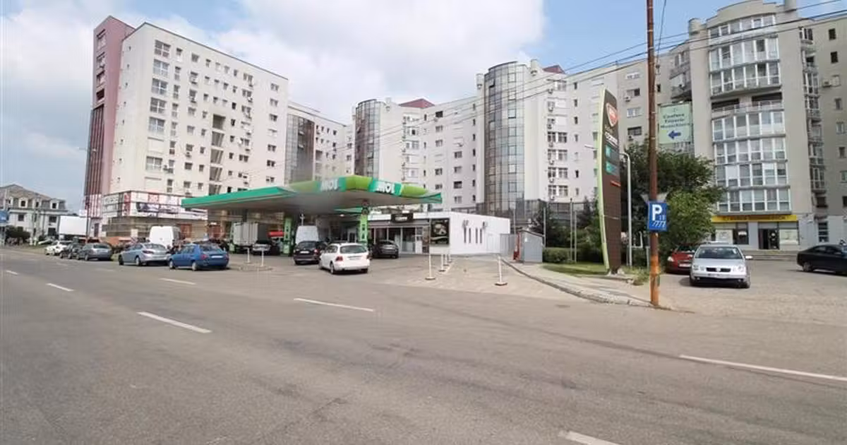 Apartament de vânzare cu 2 camere în zona Ultracentral, Bacău