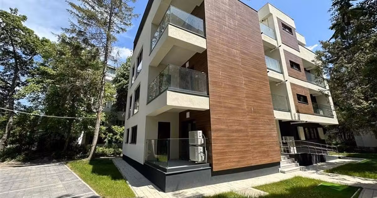 Apartament de vânzare cu 2 camere în zona Central, Bacău