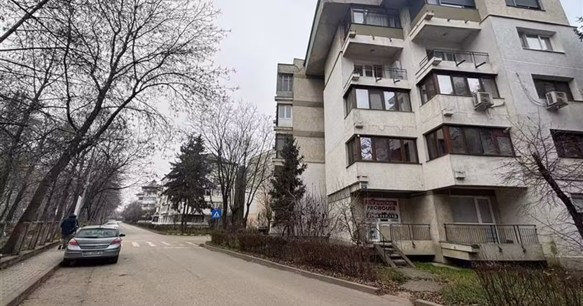 Apartament de vânzare cu 2 camere în zona Central, Bacău
