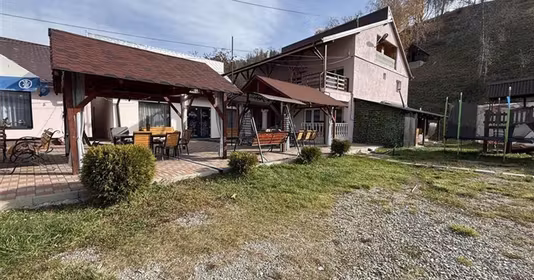 Spațiu comercial Ghimeș-Făget