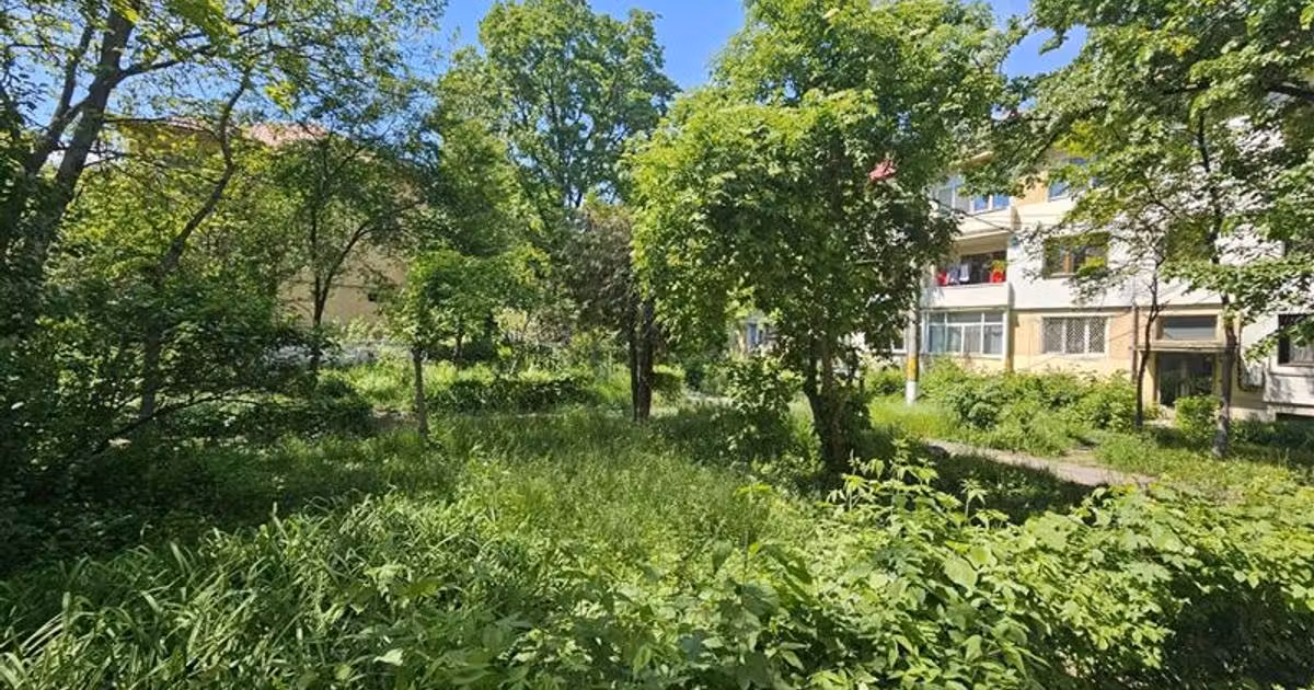 Apartament de vânzare cu 2 camere în zona Ultracentral, Bacău