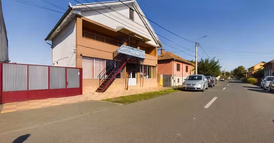 Casă Pârneava