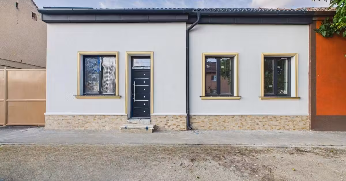 Apartament de vânzare cu 2 camere în zona Pârneava, Arad