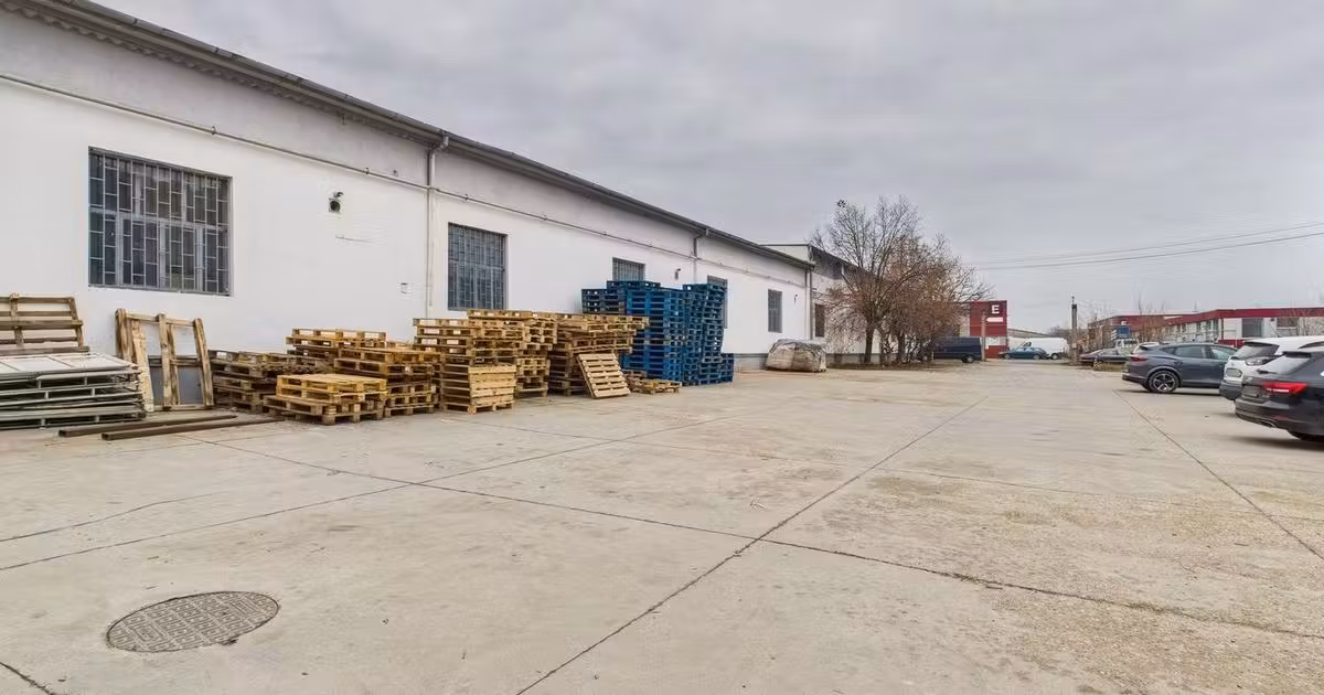 Spațiu industrial de vânzare în zona UTA, Arad