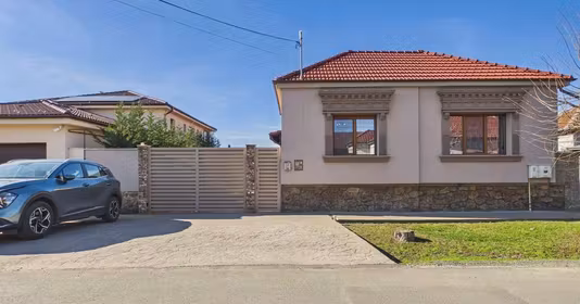 Casă Aradul Nou