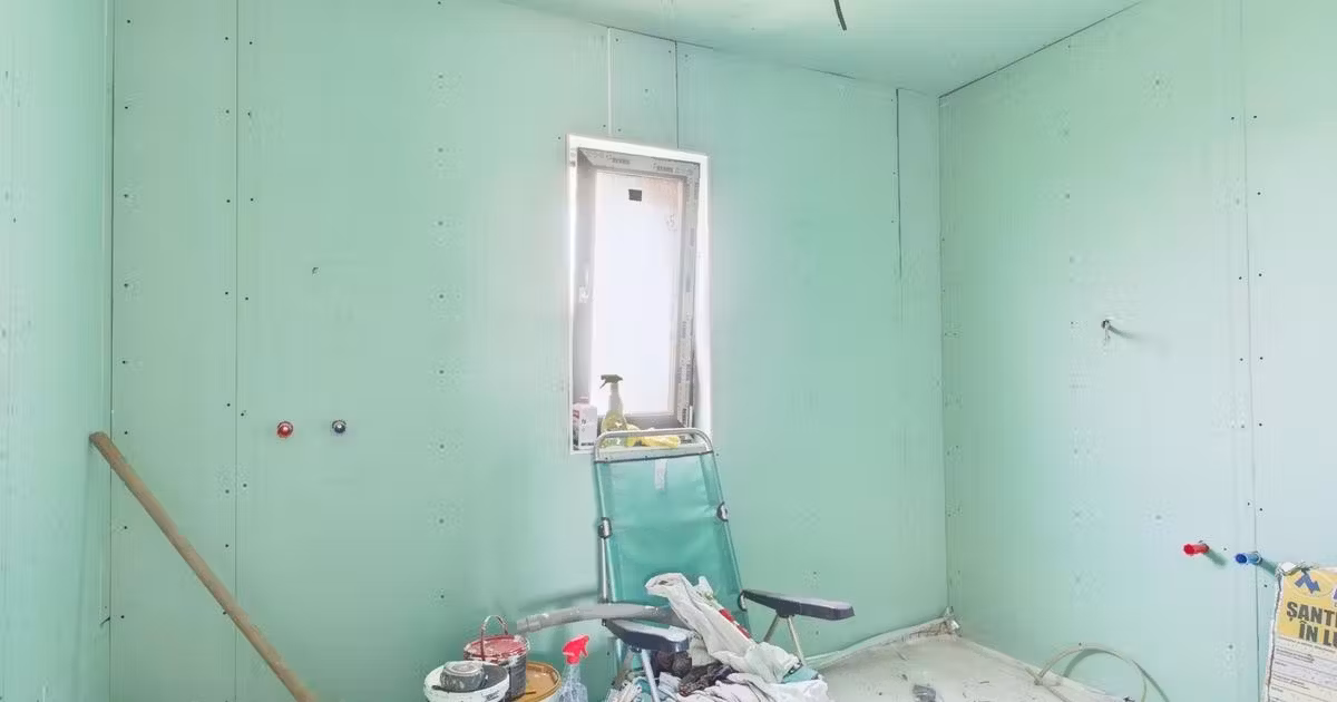 Casă individuală de vânzare cu 3 camere în Mândruloc