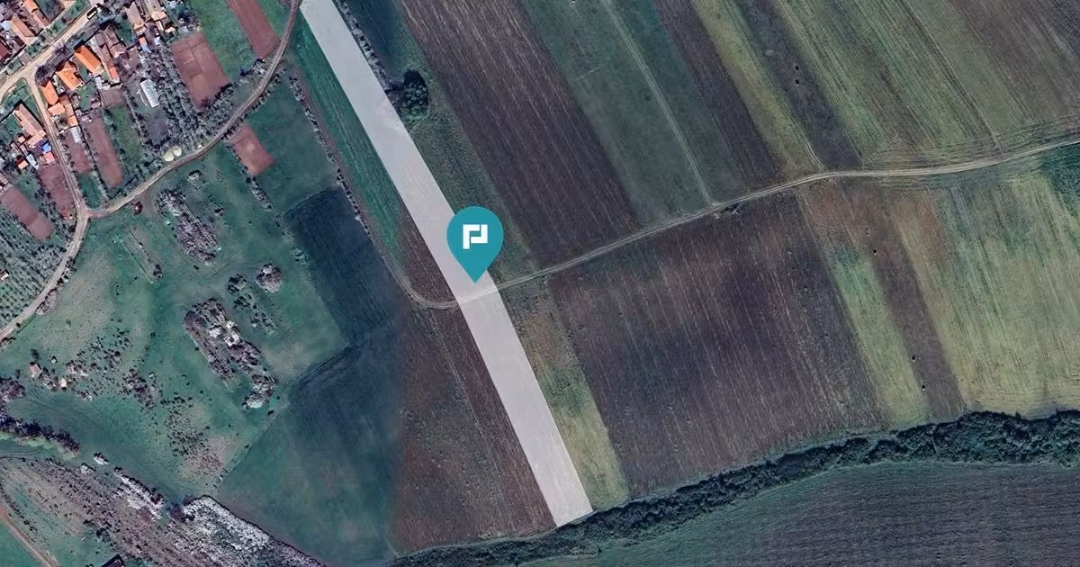 Teren Construcții intravilan de vânzare de 12100 mp, în Remetea Mică