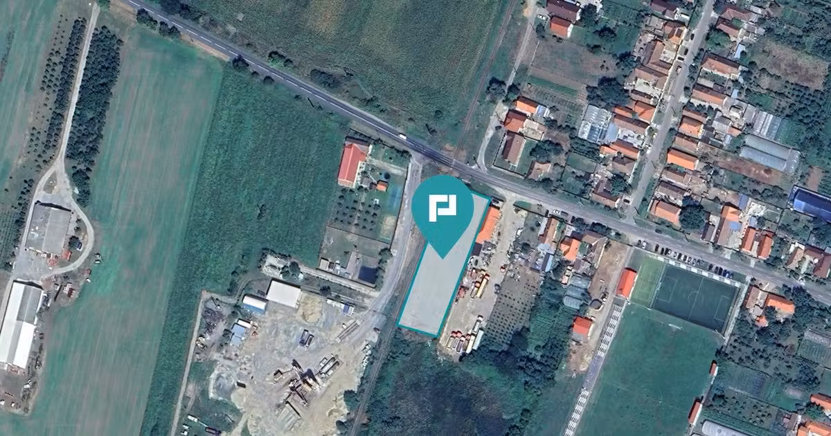 Teren Construcții intravilan de vânzare de 2700 mp, în Pâncota