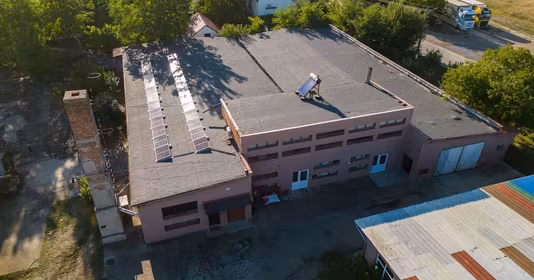 Spațiu comercial Exterior Est