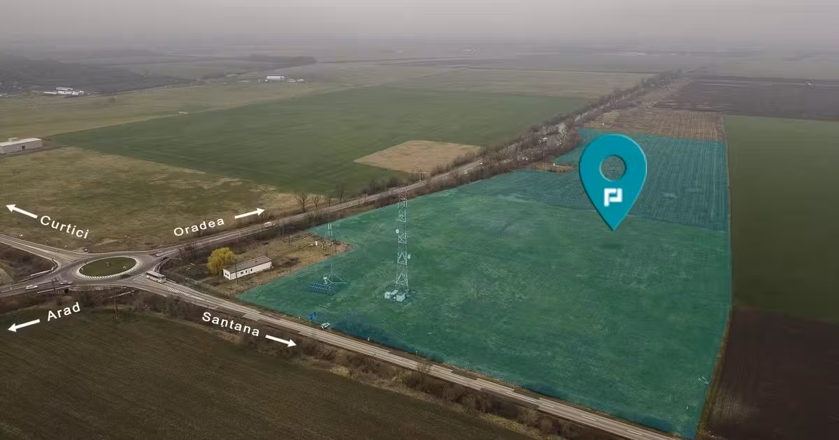 Teren agricol extravilan de vânzare de 84000 mp, în Sântana