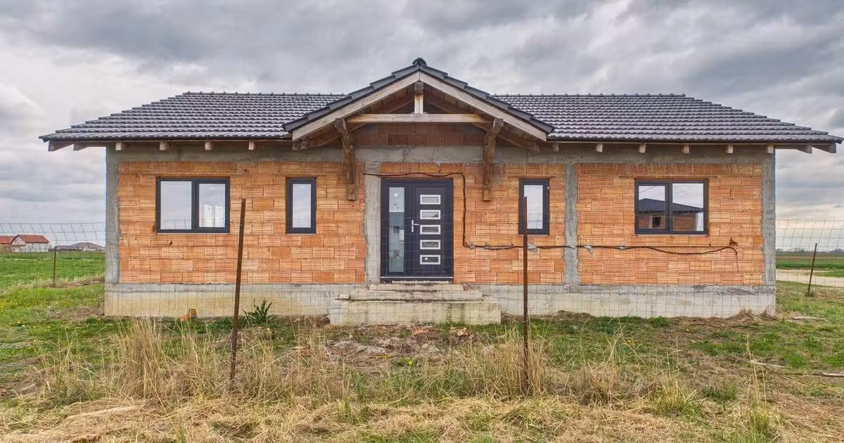 Casă individuală de vânzare cu 4 camere în Zimandcuz