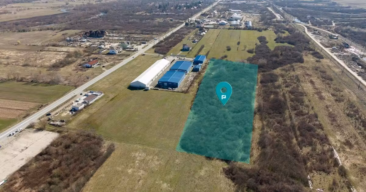 Teren agricol extravilan de vânzare de 7194 mp, în Păltiniș
