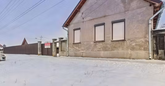 Casă Nădab