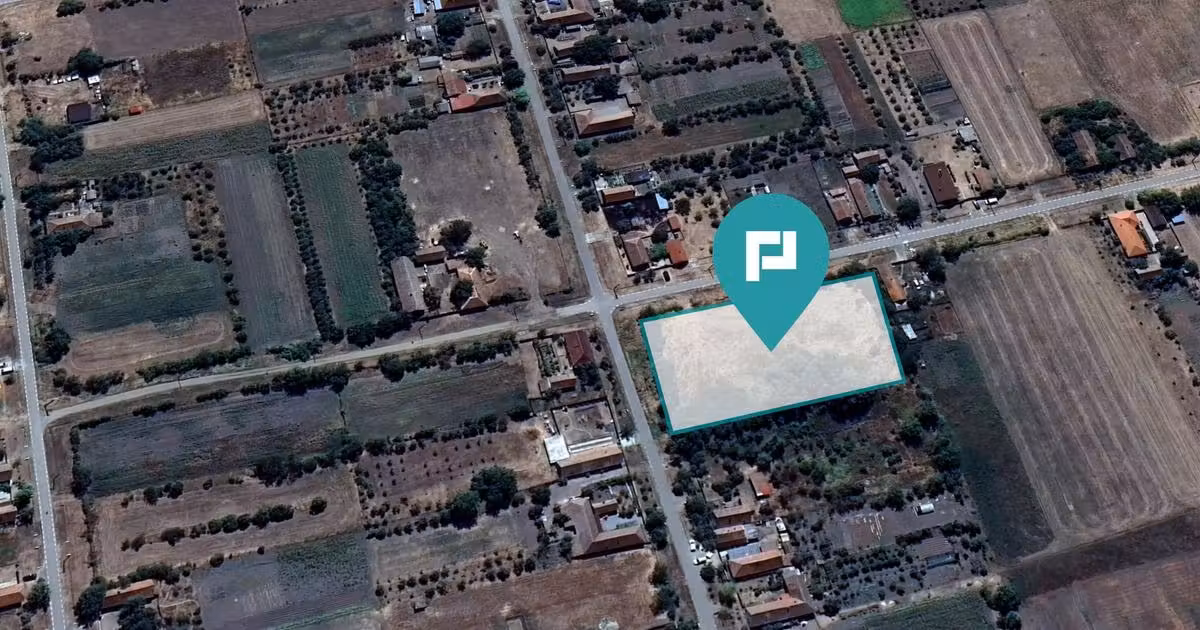 Teren Construcții intravilan de vânzare de 6115 mp, în Firiteaz