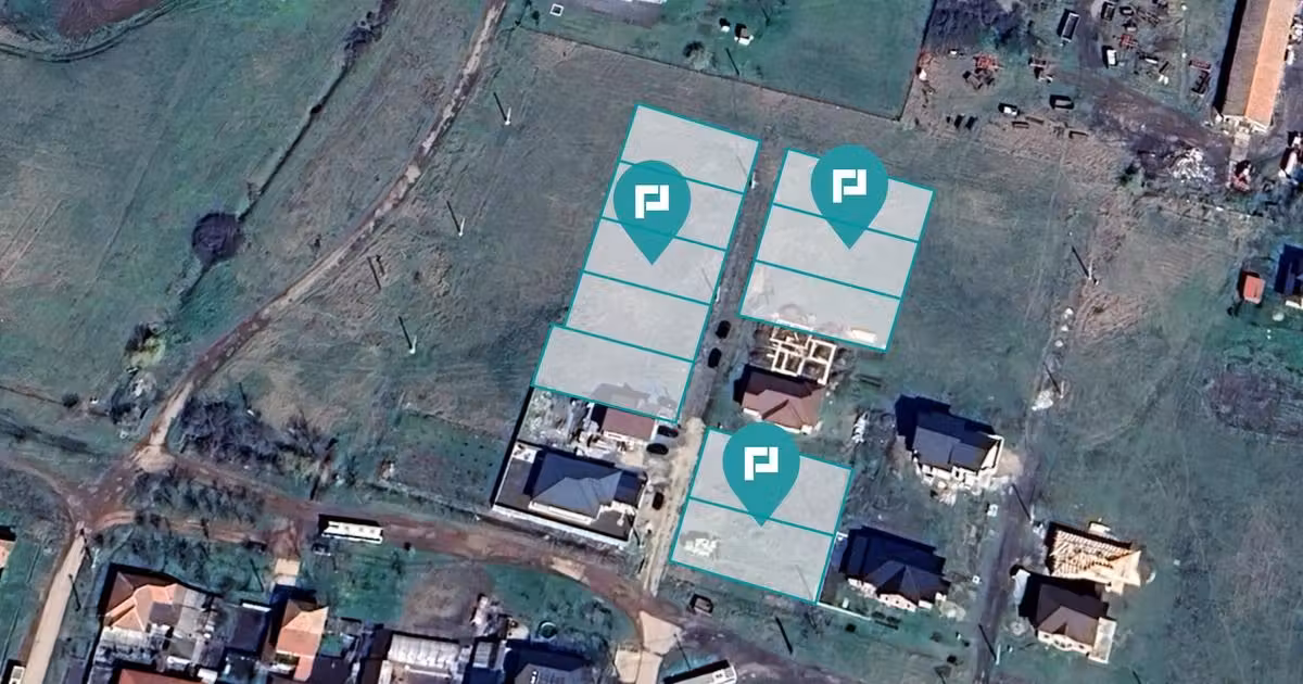 Teren Construcții intravilan de vânzare de 5000 mp, în Livada