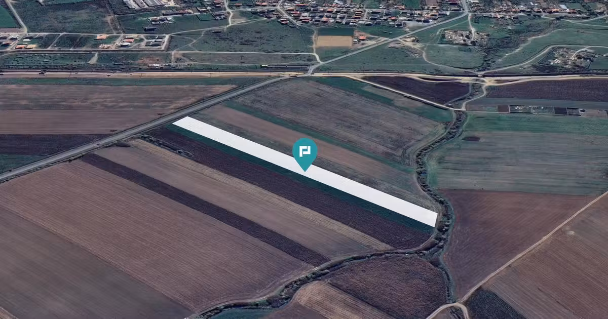 Teren agricol intravilan de vânzare de 11600 mp, în Remetea Mare