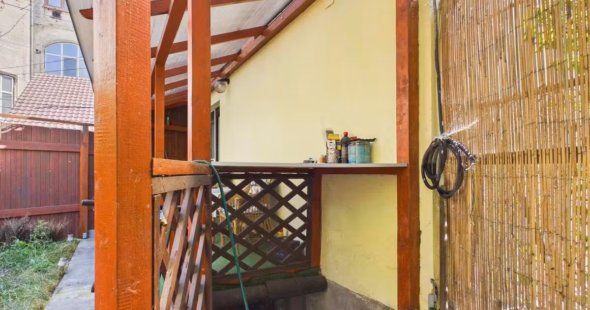 Apartament de vânzare cu 2 camere în zona Ultracentral, Arad
