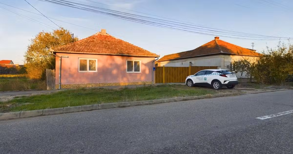 Teren Construcții intravilan de vânzare de 1515 mp, în zona Sânnicolau Mic, Arad