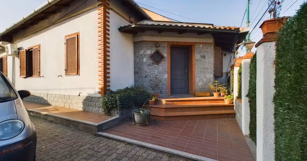 Casă individuală de vânzare cu 5 camere în zona Mehala, Timișoara