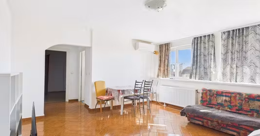 Apartament Girocului